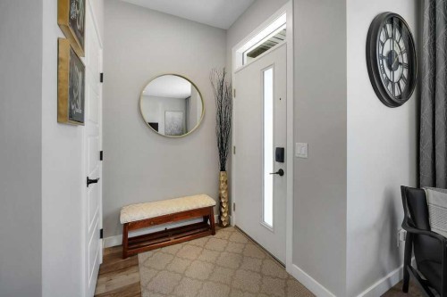244 Belmont Boulevard Sw, Calgary, AB - Indoor Photo Showing Other Room