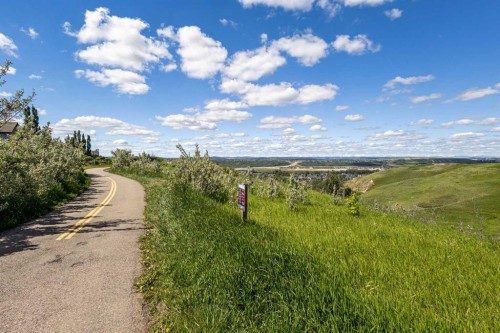 106 Cranarch Landing Se, Calgary, AB 