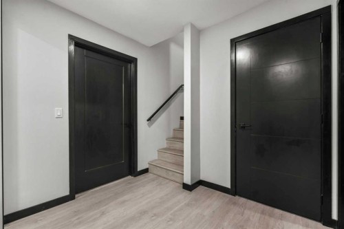 119 Howse Hill Ne, Calgary, AB - Indoor Photo Showing Other Room