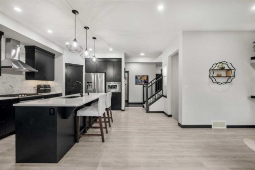119 Howse Hill Ne, Calgary, AB - Indoor Photo Showing Kitchen With Stainless Steel Kitchen With Upgraded Kitchen