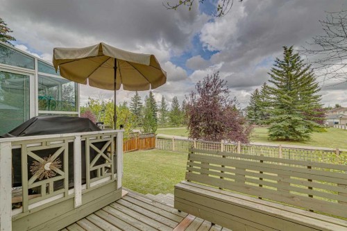 23 Sierra Nevada Close Sw, Calgary, AB - Outdoor With Deck Patio Veranda