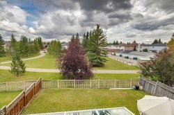 23 Sierra Nevada Close SW Calgary, AB T3H 3H4