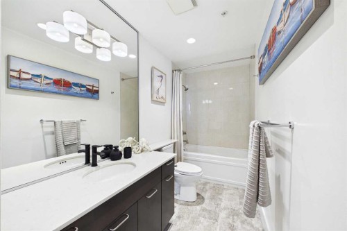 3001-433 11 Avenue Se, Calgary, AB - Indoor Photo Showing Bathroom