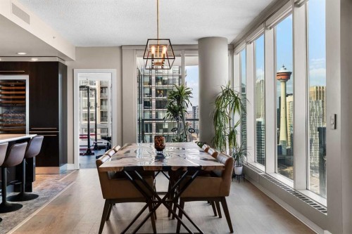 3001-433 11 Avenue Se, Calgary, AB - Indoor Photo Showing Dining Room