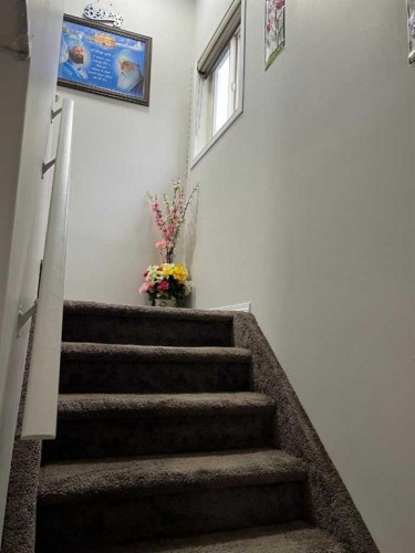 50 Tarawood Lane Ne, Calgary, AB - Indoor Photo Showing Other Room