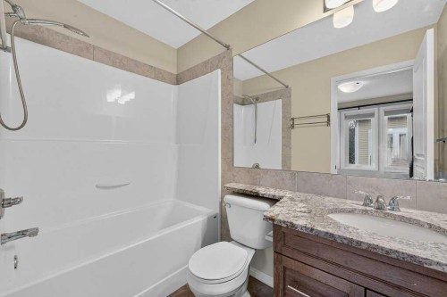 721 Auburn Bay Square Se, Calgary, AB - Indoor Photo Showing Bathroom