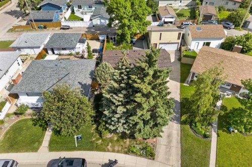 135 Huntcroft Way Ne, Calgary, AB - Outdoor With View