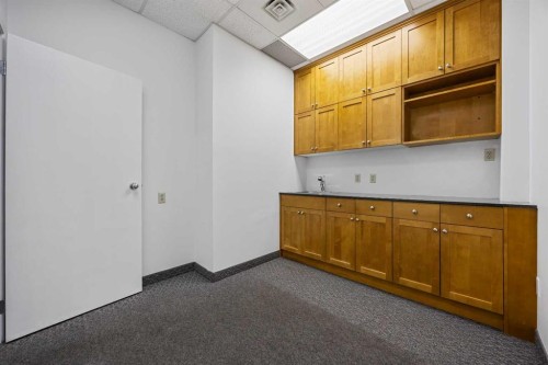 204-4603 Varsity Drive Nw, Calgary, AB 
