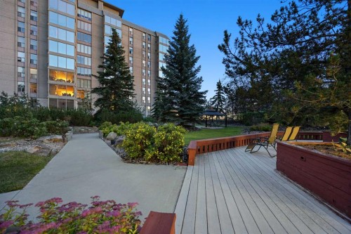204-4603 Varsity Drive Nw, Calgary, AB 