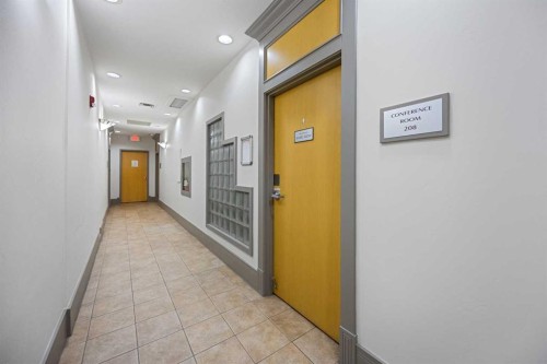 204-4603 Varsity Drive Nw, Calgary, AB 