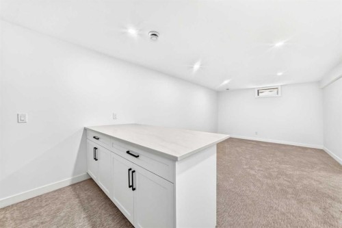 1204 Lake Sylvan Drive Se, Calgary, AB - Indoor Photo Showing Other Room