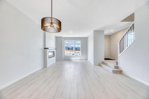28 Mitchell Way Nw, Calgary, AB 