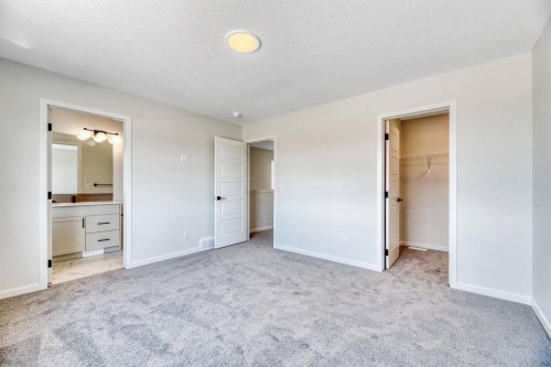 28 Mitchell Way Nw, Calgary, AB 
