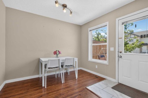 118 Royal Birch Villas Nw, Calgary, AB - Indoor