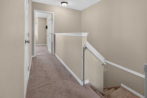 118 Royal Birch Villas Nw, Calgary, AB - Indoor Photo Showing Other Room
