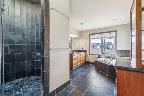 2033 Bowness Road Nw, Calgary, AB - Indoor