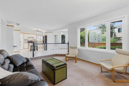 58 Mountain Park Drive Se, Calgary, AB - Indoor Photo Showing Living Room