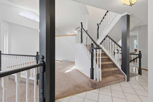 58 Mountain Park Drive Se, Calgary, AB - Indoor Photo Showing Other Room