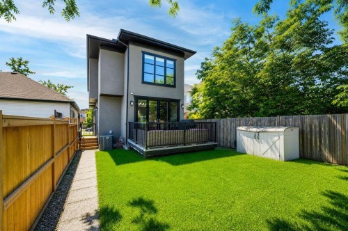 1018 20 Avenue Se, Calgary, AB - Outdoor