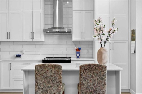 1066 Creekside Boulevard Sw, Calgary, AB - Indoor Photo Showing Kitchen With Upgraded Kitchen