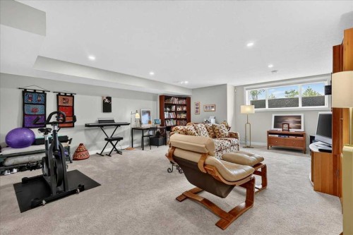 1066 Creekside Boulevard Sw, Calgary, AB - Indoor