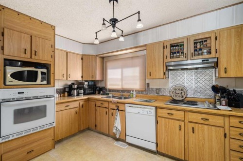 101 Burroughs Place Ne, Calgary, AB 