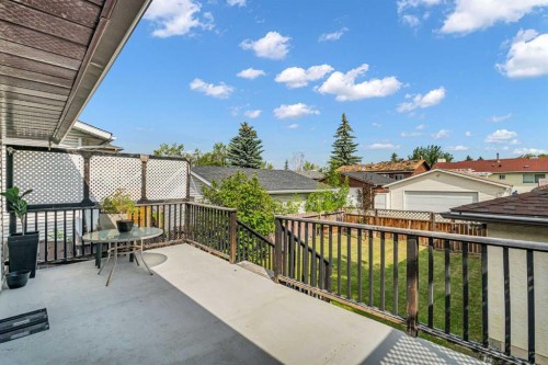 6716 37 Avenue Ne, Calgary, AB - Outdoor With Deck Patio Veranda With Exterior