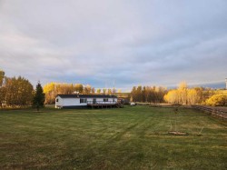 33560 Range Road 53 Rural Mountain View County, AB T0M 1X0