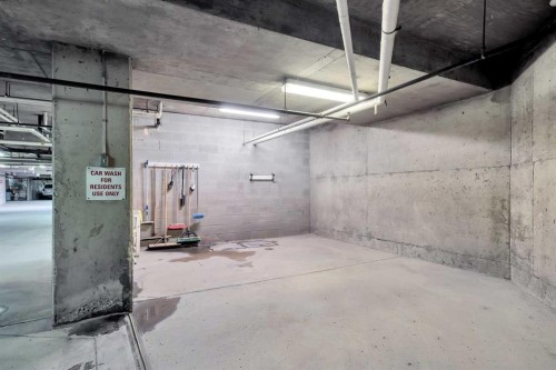 108-9449 19 Street Sw, Calgary, AB - Indoor Photo Showing Garage