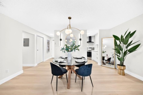 3204-80 Glamis Drive Sw, Calgary, AB - Indoor Photo Showing Dining Room