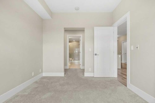 306-1702 17 Avenue Sw, Calgary, AB - Indoor Photo Showing Other Room