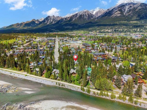 730 2Nd Street, Canmore, AB - Outdoor With View