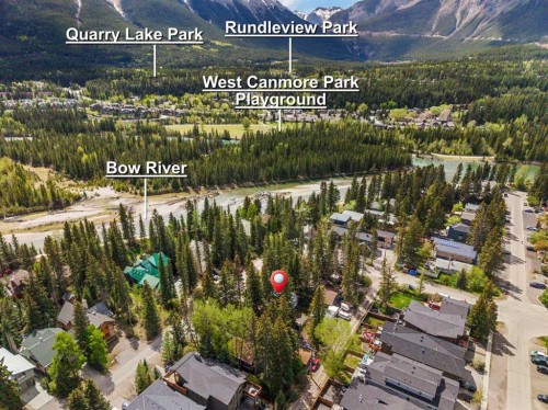 730 2Nd Street, Canmore, AB -  With View