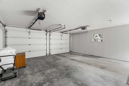 730 2Nd Street, Canmore, AB - Indoor Photo Showing Garage