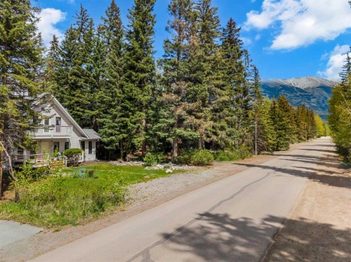 730 2Nd Street, Canmore, AB - Outdoor With View