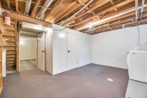 62-630 Sabrina Road Sw, Calgary, AB - Indoor Photo Showing Basement