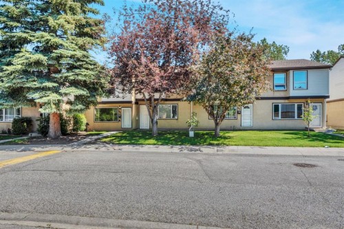 62-630 Sabrina Road Sw, Calgary, AB - Outdoor With Facade