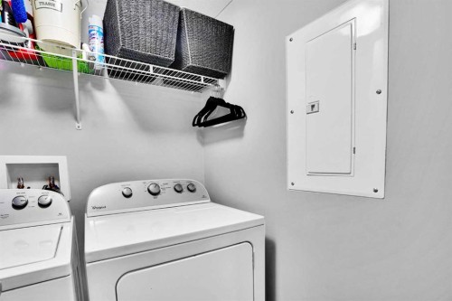 3320-181 Skyview Ranch Manor Ne, Calgary, AB - Indoor Photo Showing Laundry Room
