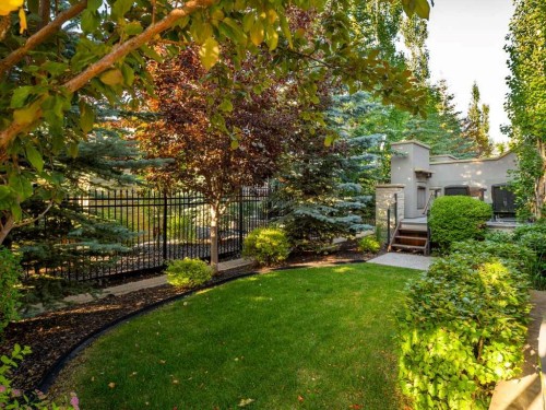 22 Aspen Ridge Square Sw, Calgary, AB - Outdoor