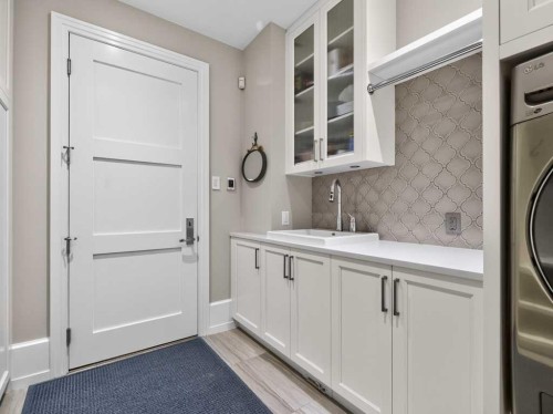 22 Aspen Ridge Square Sw, Calgary, AB - Indoor Photo Showing Other Room