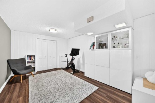 8632 Atlas Drive Se, Calgary, AB - Indoor