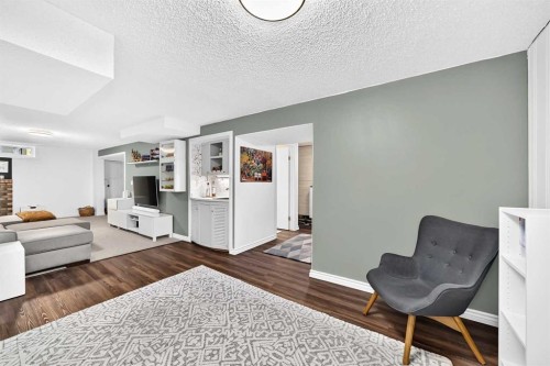8632 Atlas Drive Se, Calgary, AB - Indoor Photo Showing Living Room