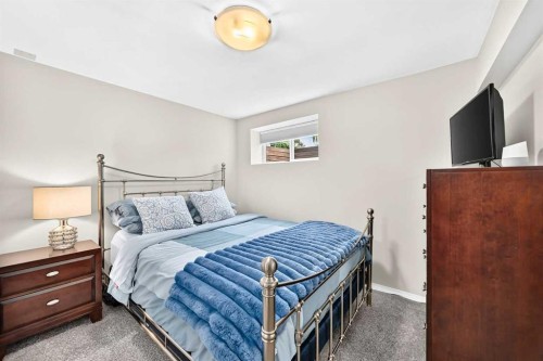 8632 Atlas Drive Se, Calgary, AB - Indoor Photo Showing Bedroom
