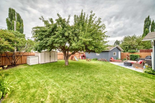 8632 Atlas Drive Se, Calgary, AB - Outdoor