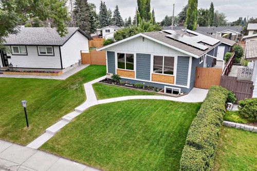 8632 Atlas Drive Se, Calgary, AB - Outdoor