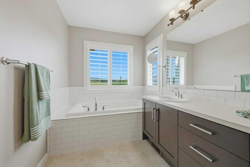 27 Jumping Pound Terrace, Cochrane, AB - Indoor Photo Showing Bathroom
