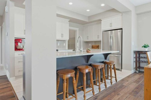 27 Jumping Pound Terrace, Cochrane, AB - Indoor Photo Showing Kitchen