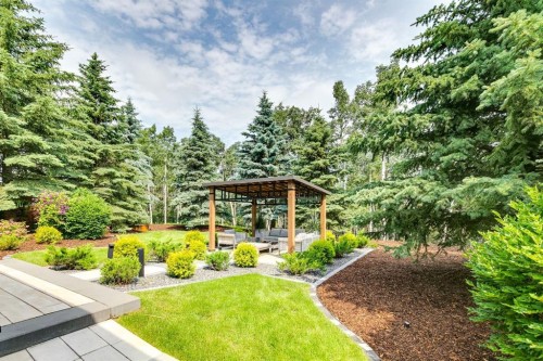 14 Pinehurst Drive, Heritage Pointe, AB - Outdoor