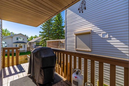44 Douglas Glen Place Se, Calgary, AB 