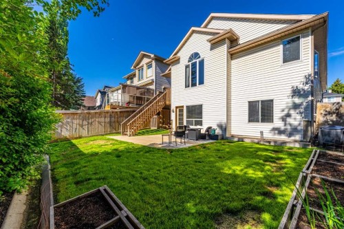44 Douglas Glen Place Se, Calgary, AB 
